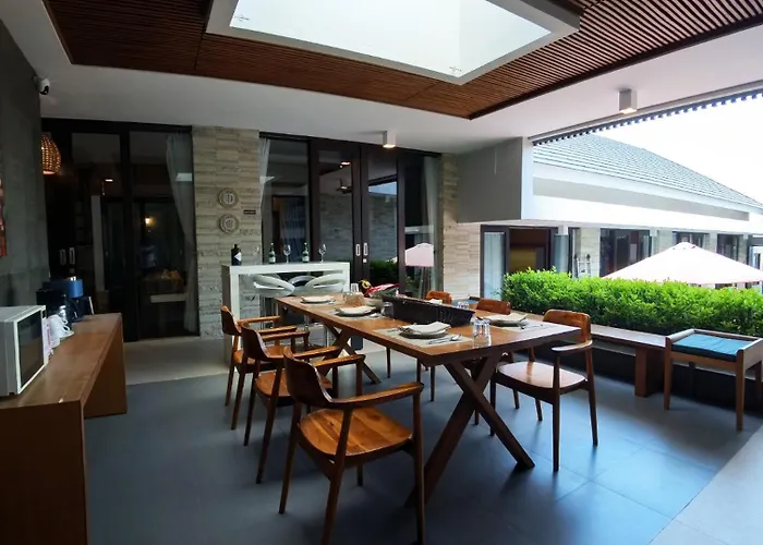 By Opus Hospitality ホテル ヌサドゥア