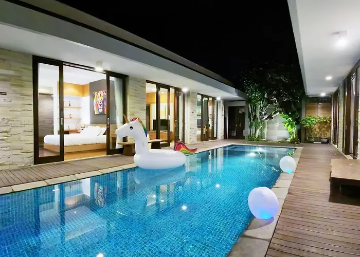 By Opus Hospitality ホテル ヌサドゥア